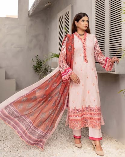 MUNIRA Embroidered Lawn'25