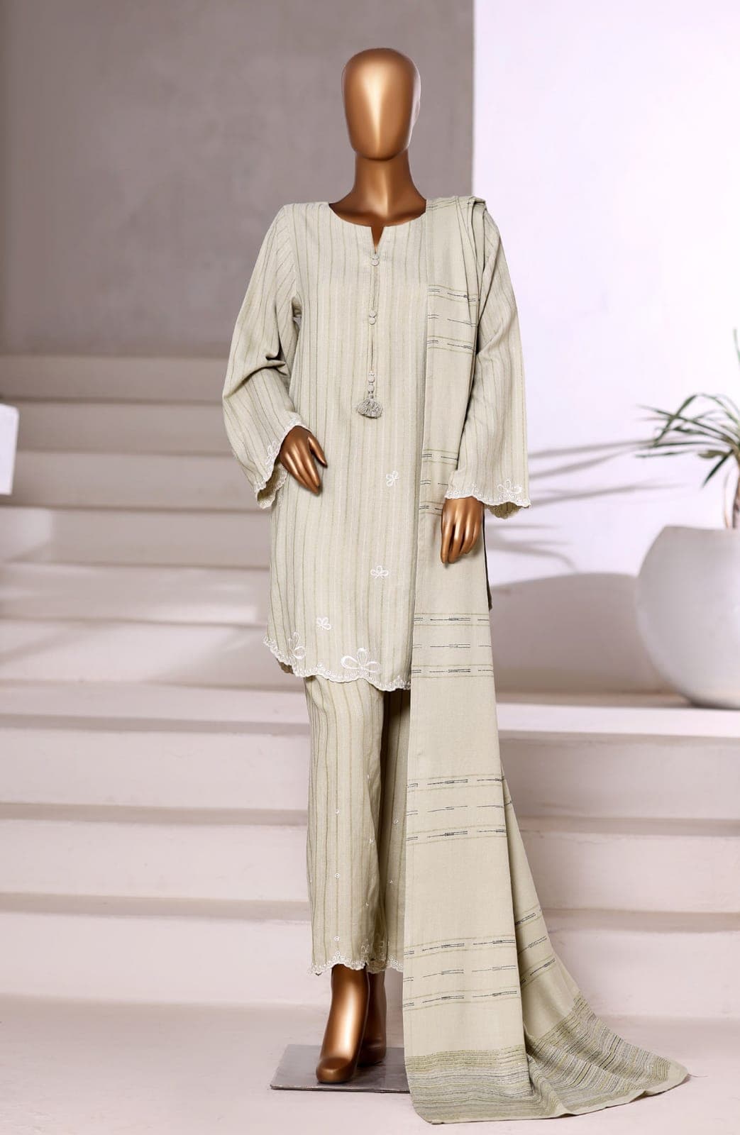 SADABAHAR- Vybe Co-ord Set with Dhanak Shawl