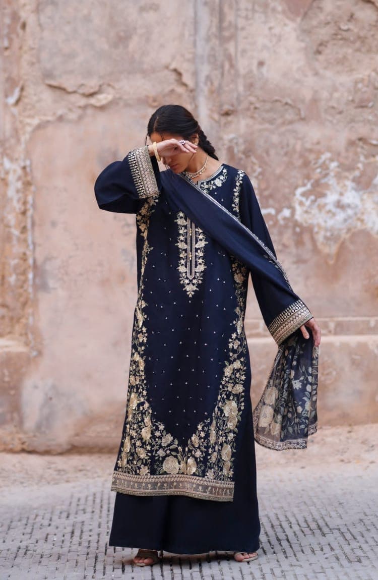 Darbar by Casual Lite